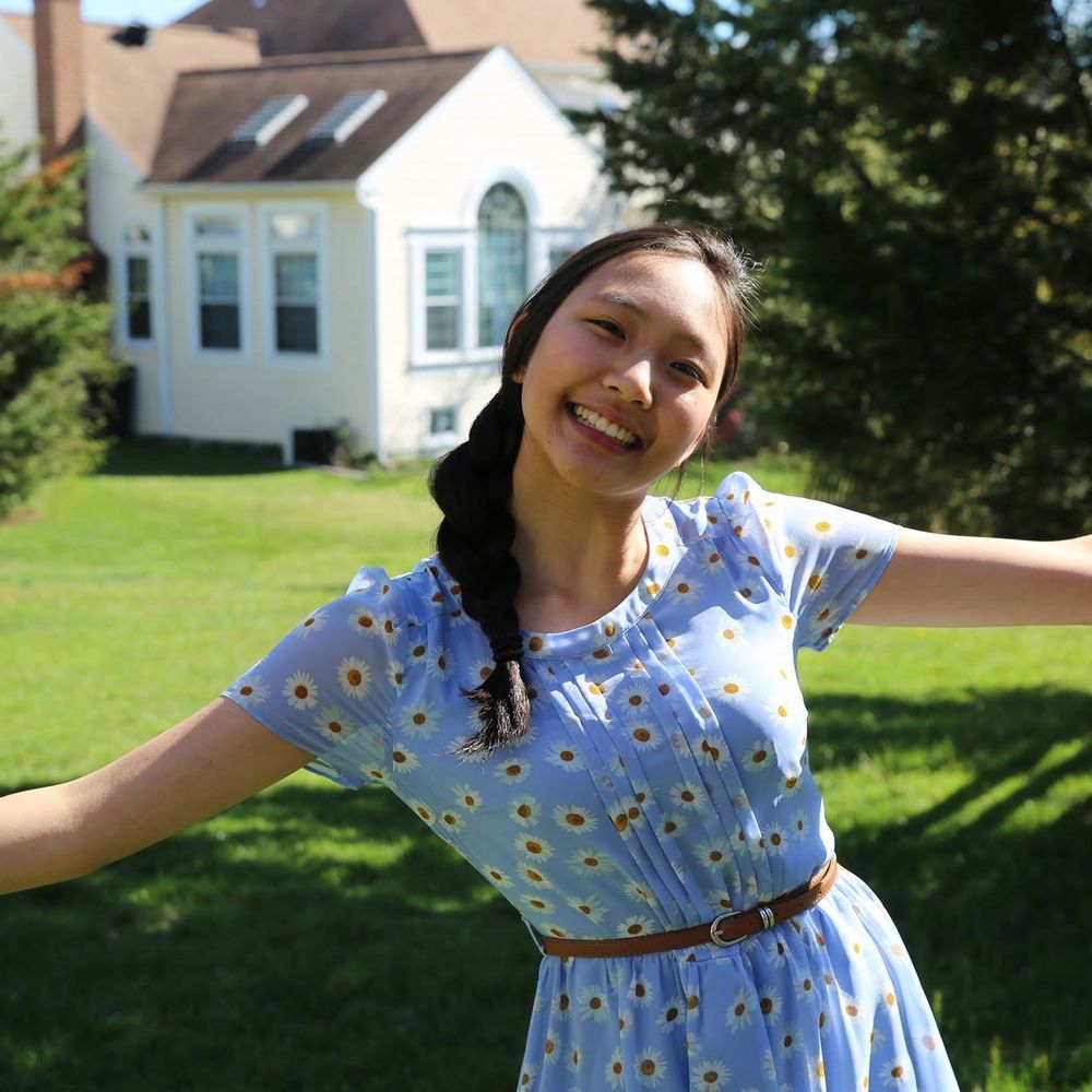 Meet your Posher, Helen